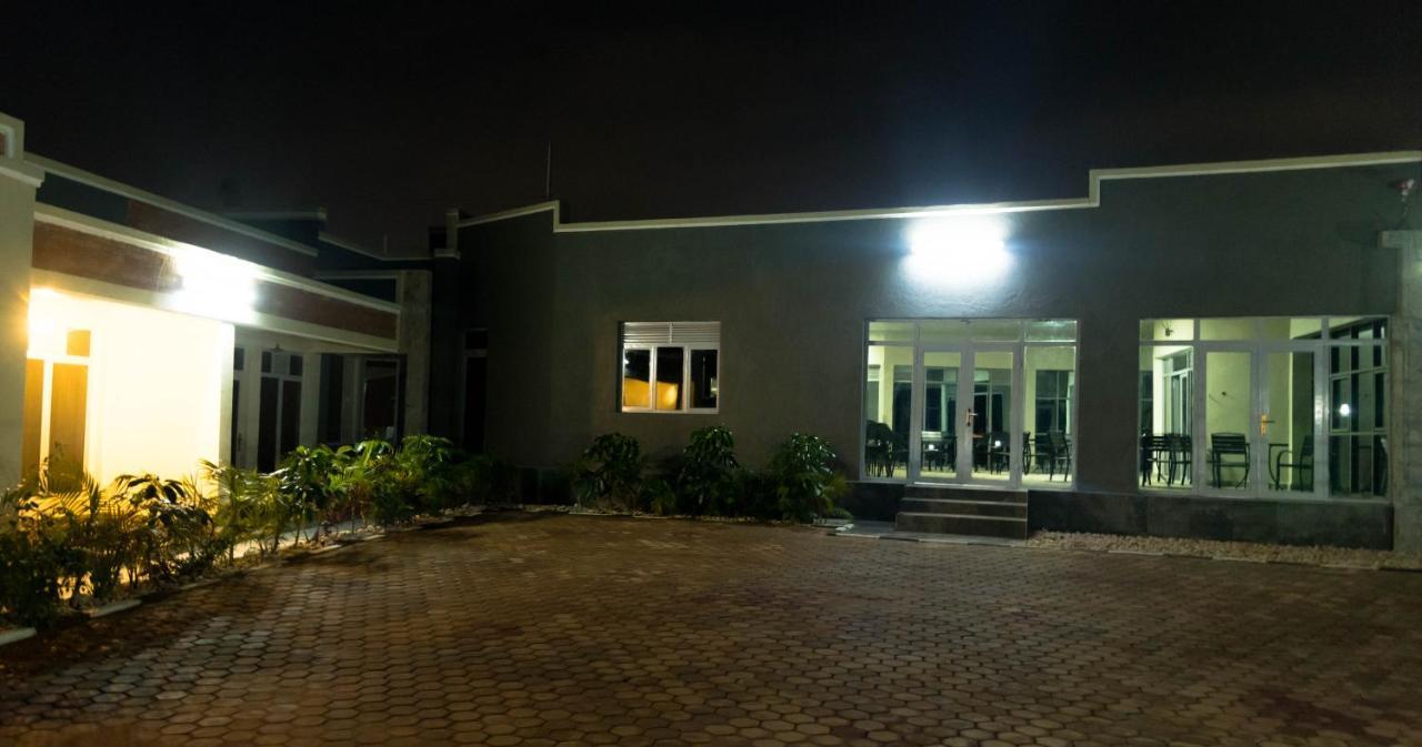 Avisha Town Hotel Kigali Dış mekan fotoğraf